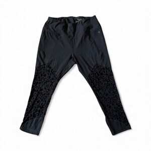 Torrid Black Leopard Print Leggings